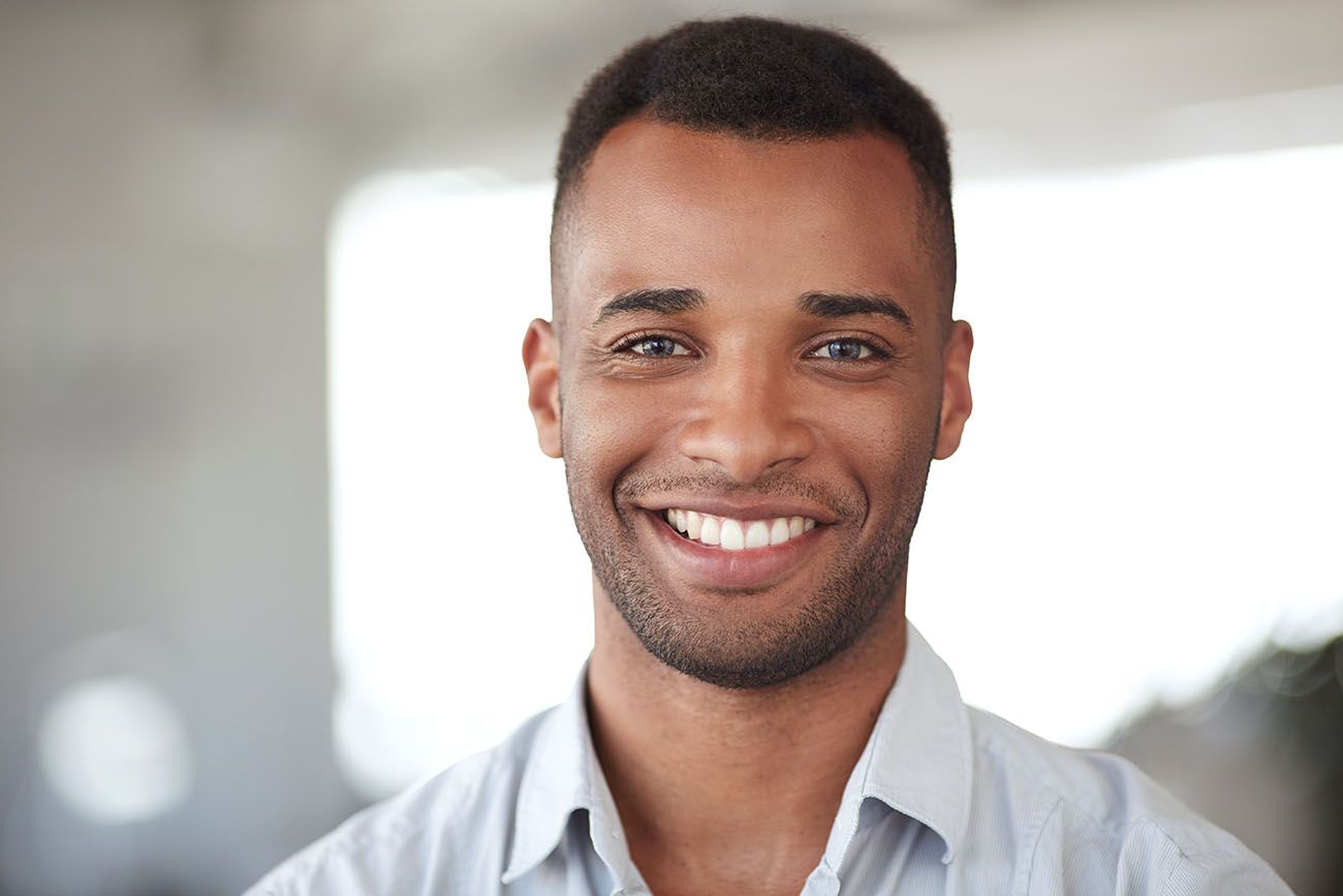 Why Your Veneers Look Fake & How a Bioclear-Trained Dentist Fixes It